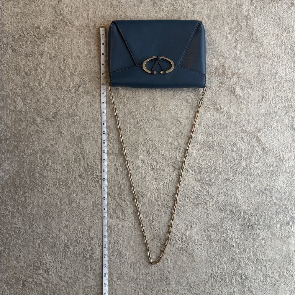 Valentino Garavani Navy Blue Clutch with Gold Chain - Picture 10 of 10